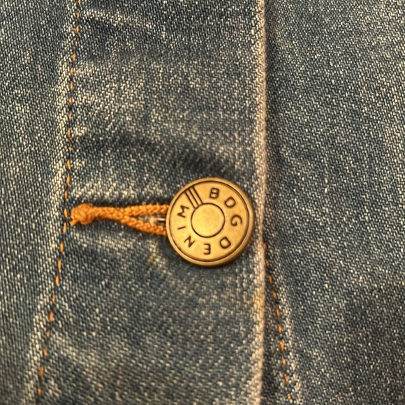 BDG sz XSmall Button Front Denim Skirt with Frayed Hem - Picture 2 of 5